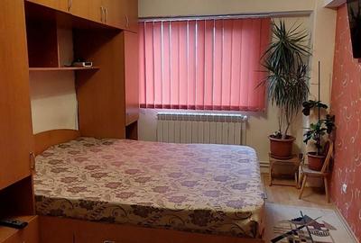 Apartament cu 2 camere decomandat în Tomis Nord - 1