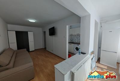 Garsonieră semidecomandată în Micro 40 - 2