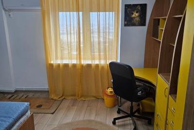 Apartament cu 3 camere, mobilat în Central - 6
