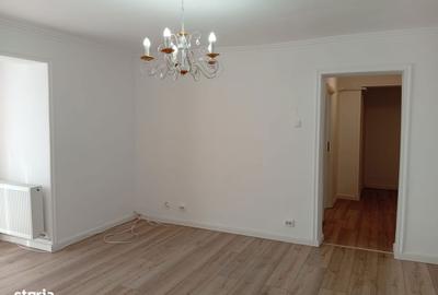 Apartament cu 3 camere semidecomandat în Central - 2