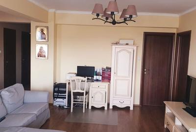 Apartament cu 3 camere în Nufărul - 7