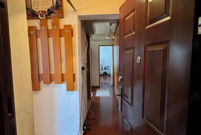 Vand apartament 2 camere - 8