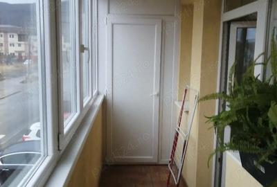 Apartament cu 2 camere decomandat în Florești - 1