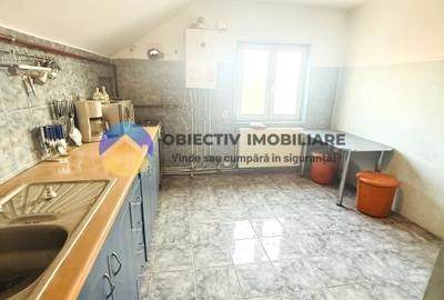 Garsonieră decomandată, mobilată în Săvinești - 5