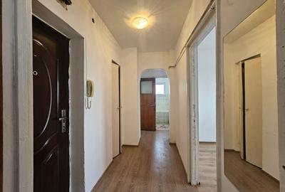 Apartament 3 camere -Piata Progresul -Soseaua Giurgiului -sector 4 - 4