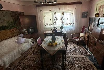 Casă cu Teren 400 Mp în Buciumeni - 1