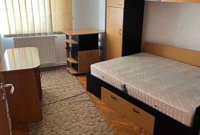 Apartament cu 3 camere decomandat în Central - 6