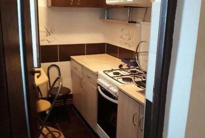 Garsoniera zona 23 august - 3