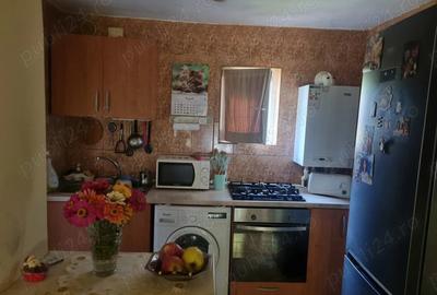 Casă cu 5 camere cu Teren 680 Mp în Km 5 - 3