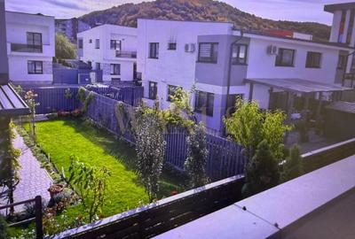 Duplex cu 4 camere cu Canalizare în Florești - 9