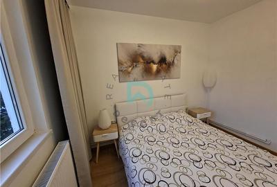 Apartament cu 2 camere semidecomandat în Tractorul - 9