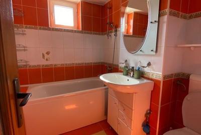 Apartament cu 3 camere, mobilat în Calea București - 4