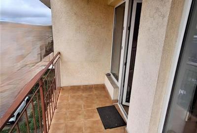 Apartament cu 3 camere semidecomandat, mobilat în Ștrand - 10