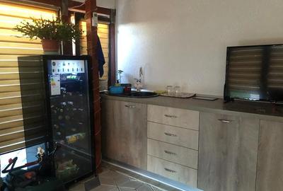 Casă cu 4 camere cu Teren 250 Mp în Geamăna