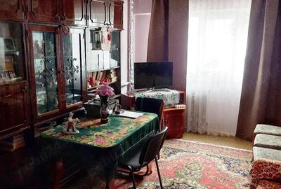 Apartament cu 3 camere decomandat în Central - 4