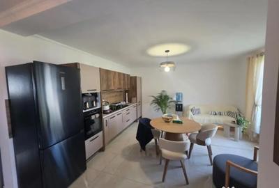 Casă cu 3 camere cu Teren 497 Mp în Central - 9