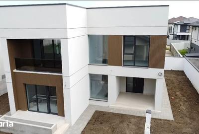 Casă cu 4 camere cu Teren 425 Mp în Tunari