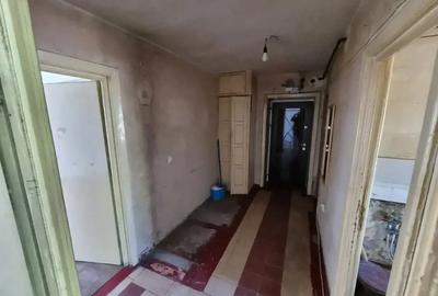 A 19 apartament energiei 59900 etajul 1 , 3 camere - 4