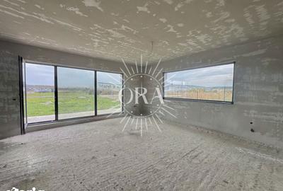 Casă cu 4 camere cu Teren 950 Mp în Jucu - 2