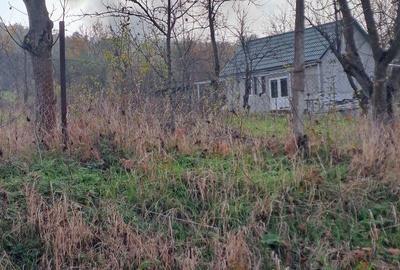 Teren de 2450 mp, în Hidiș - 2