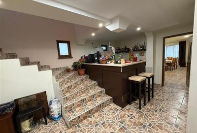 Casă individuală cu 7 camere cu Teren 960 Mp în Câmpineanca - 10