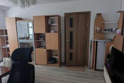 Apartament 2 camere, decomandat - zona Astra - 1