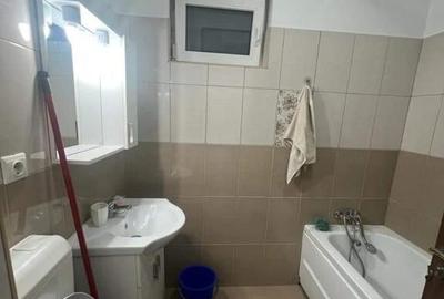 Garsoniera bine compartimentata cu balcon inchis, centrala termica - 11