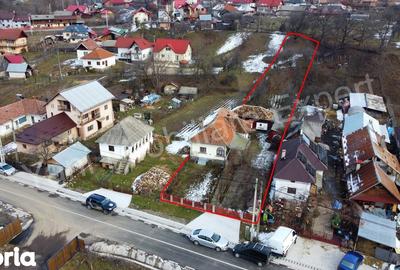 Casă cu 3 camere cu Teren 1378 Mp în Corbeni - 1