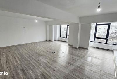 Apartament cu 4 camere decomandat în Central - 11