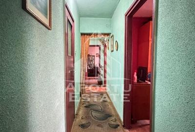 Apartament cu 3 camere, decomandat, zona Dacia - 7
