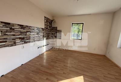 Casă individuală cu 4 camere cu Canalizare în Mitocu Dragomirnei - 6