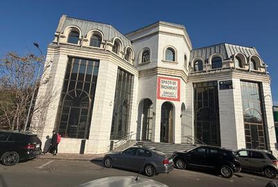 Spații de birouri de închiriat în centru, Buzău. Clădire reprezentativă, poziție - 1