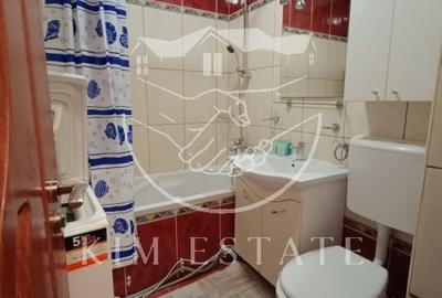 De vanzare apartament  3 camere Tomis 3 - 3