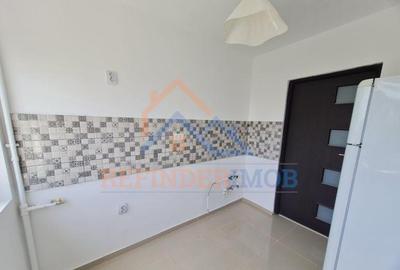 Apartament cu 2 camere semidecomandat în Titan - 3