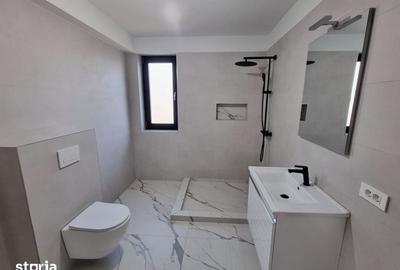 Casă cu 5 camere cu Canalizare în Central - 6