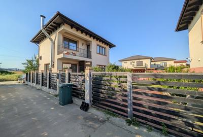 Casă individuală cu 4 camere cu Teren 200 Mp în Tunari - 2