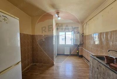 Apartament de vanzare - 7