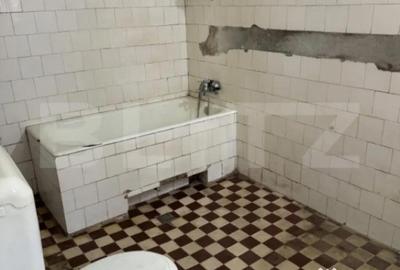 Casă cu 3 camere cu Teren 168 Mp în Central