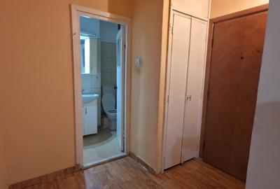 Apartament cu 2 camere decomandat în Circumvalațiunii - 5