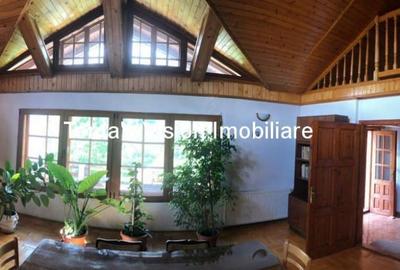 Casă cu 9 camere cu Teren 1100 Mp în Zamora - 19