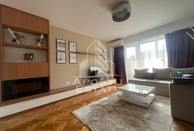 Apartament cu 3 camere decomandat în Polivalentă - 1