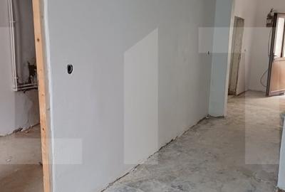 Casa de vanzare cu  2 camere ,Curtea41 - Tg Secuiesc, zona centrale - 3