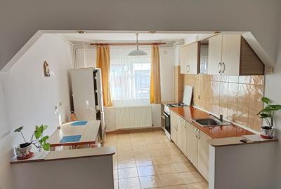 De inchiriat apart 2 camere, Monitorul Oficial/13 Sept - 4