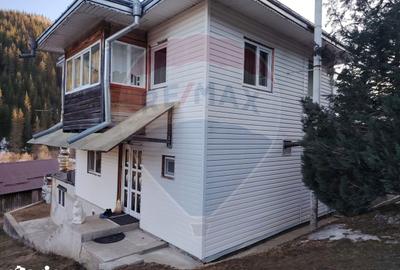 Casă cu 7 camere cu Teren 6965 Mp în Panaci - 10