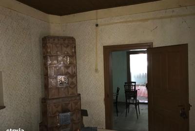 Casă cu 7 camere cu Teren 900 Mp în Zărnești - 12