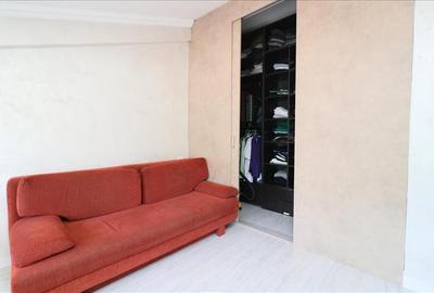 Apartament cu 3 camere decomandat, mobilat în Nicolina - 14