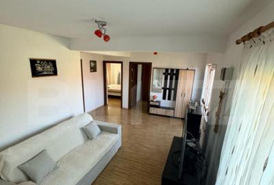 Casa cu 5 camere, cartier Magnolia Metro