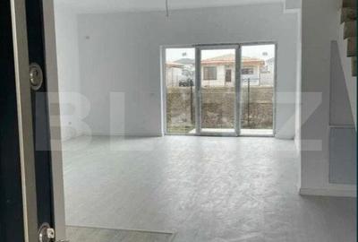 Vila tip duplex cu 4 camere, 114 mp utili si teren de 250 mp in Tunari - 5