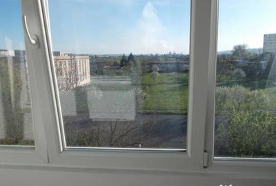 Apartament cu 2 camere decomandat în Bălcescu - 1