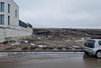 Teren Construcții intravilan de 500 mp, în Exterior Est - 1